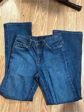 Tommy Hilfiger Women's Dark Blue Bootcut Jeans